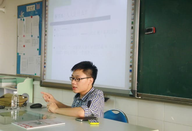 知明诉讼艺术中心为梅沙小学举办法律知识课堂