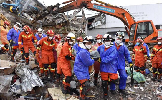 坍塌已致20人遇难！泉州酒店多次违法建设、违规改建