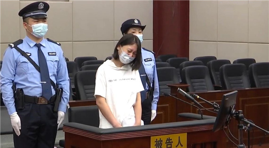 杀人如麻劳荣枝，隐姓埋名二十载，法网恢恢终难逃