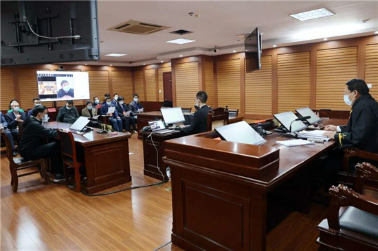 “南京”vs“巢湖”，“大牌档”之争花落谁家？