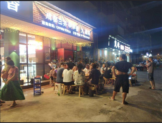 红油锅底循环使用，黑心商家终尝恶果
