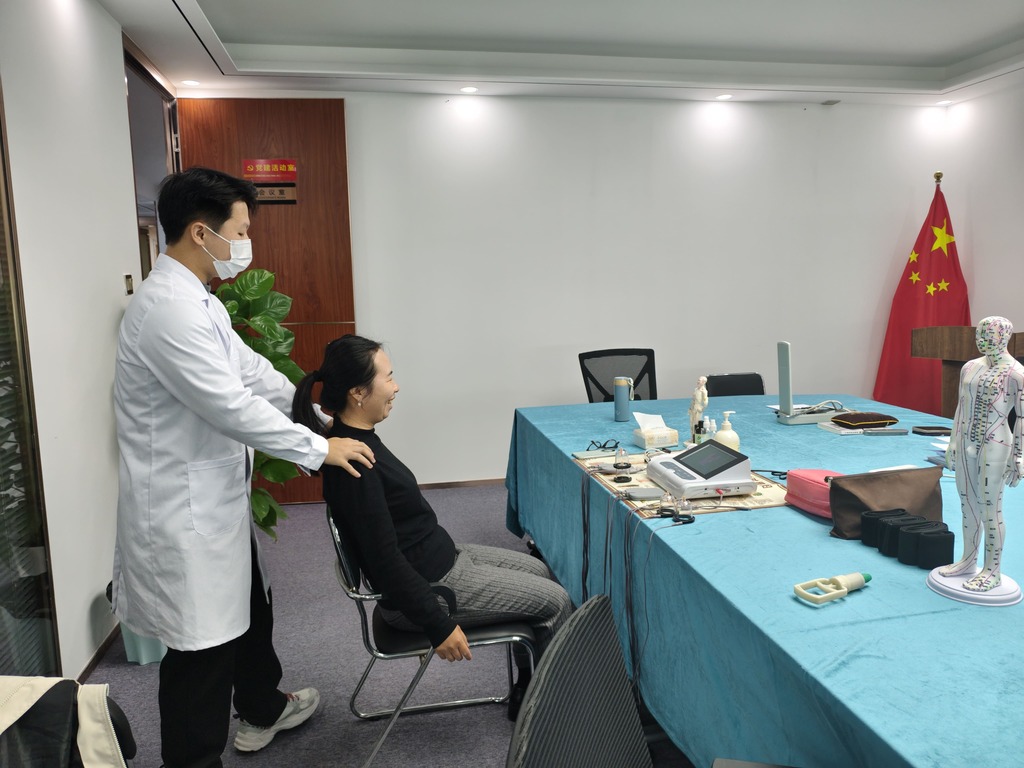 关爱律师健康， 广东知明律师事务所启动为期五天中医问诊活动