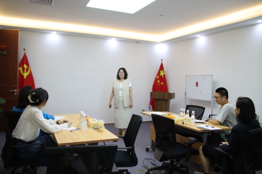 从自我认知到职场魅力，助力律师成长新篇章