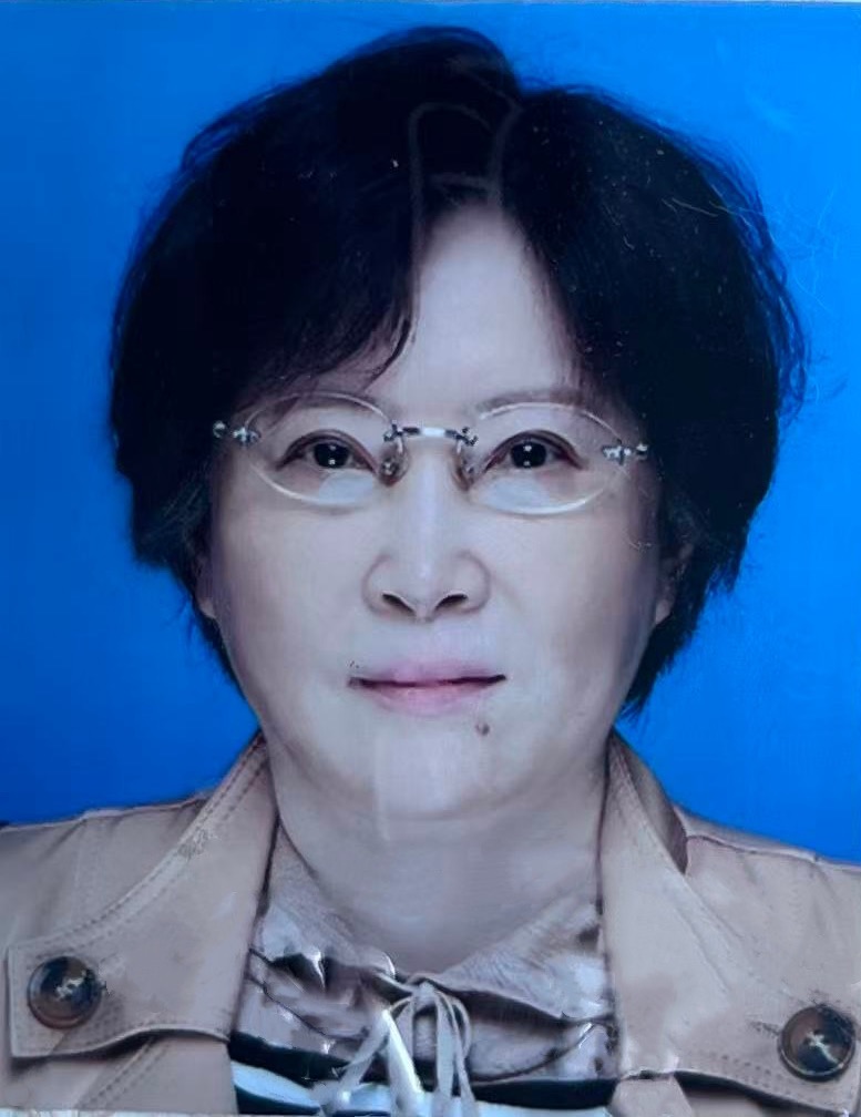 夏歌 律师